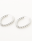 Gedraaide ovale oorbellen zilver liggend-LAcollections