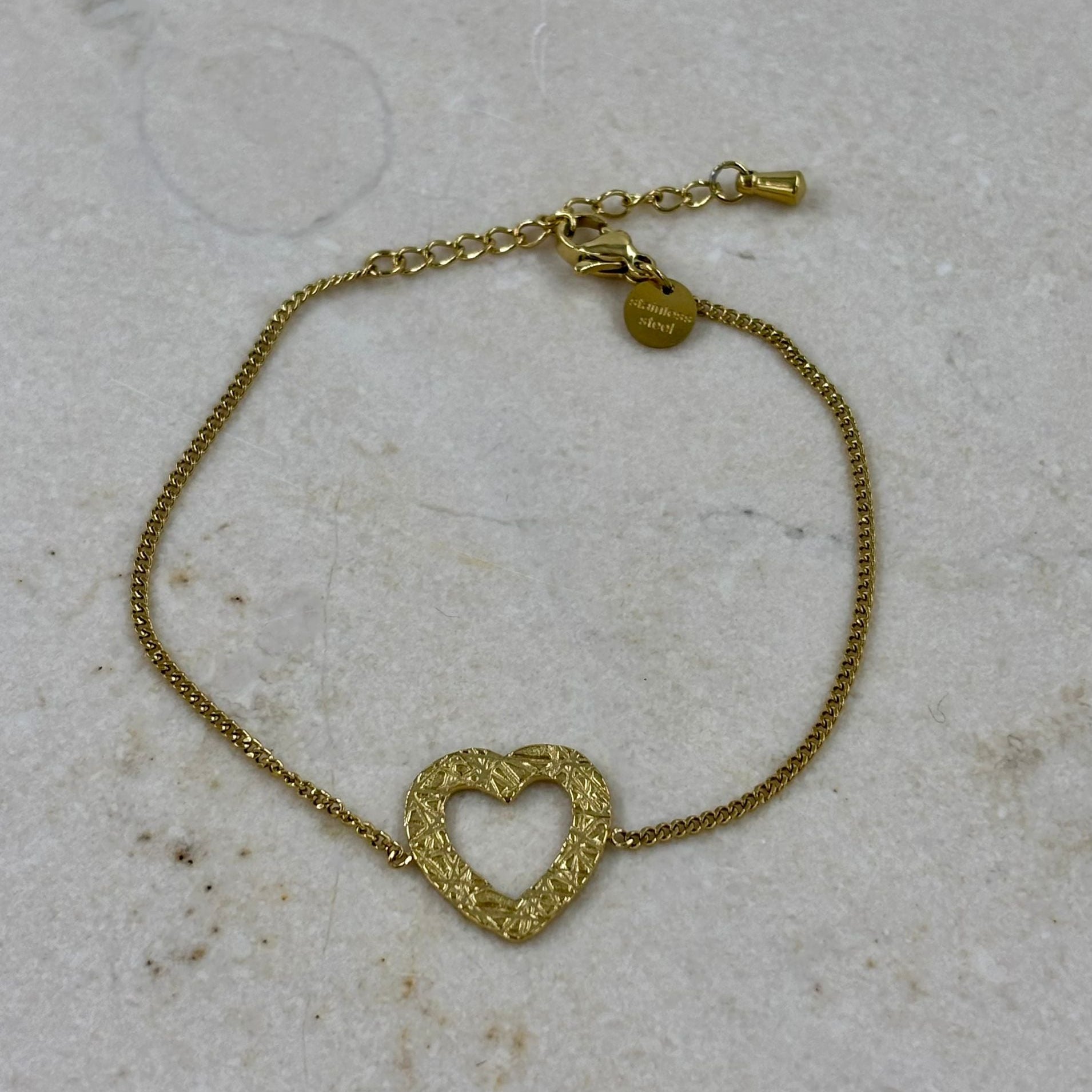 Armband-dik-open-hartje-lacollections 