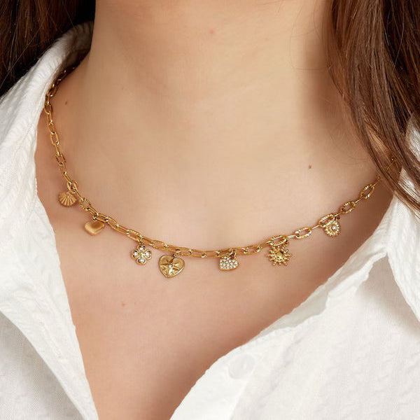 Bedelketting dagelijkse stijl goud op model-LAcollections