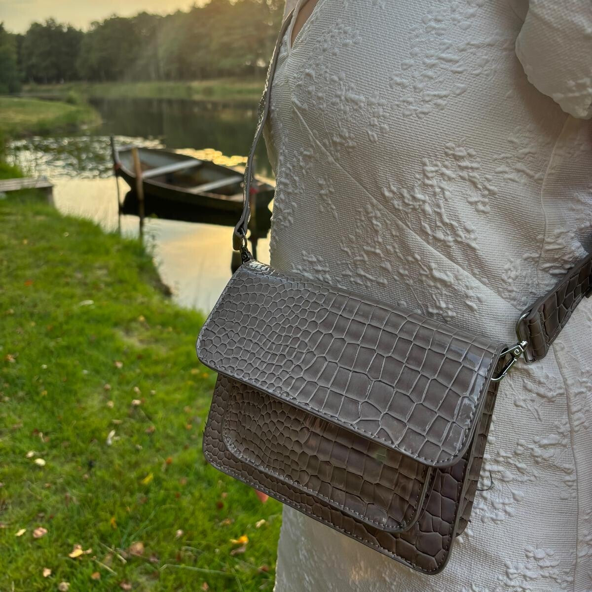 Croco schouder tas beige-LAcollections
