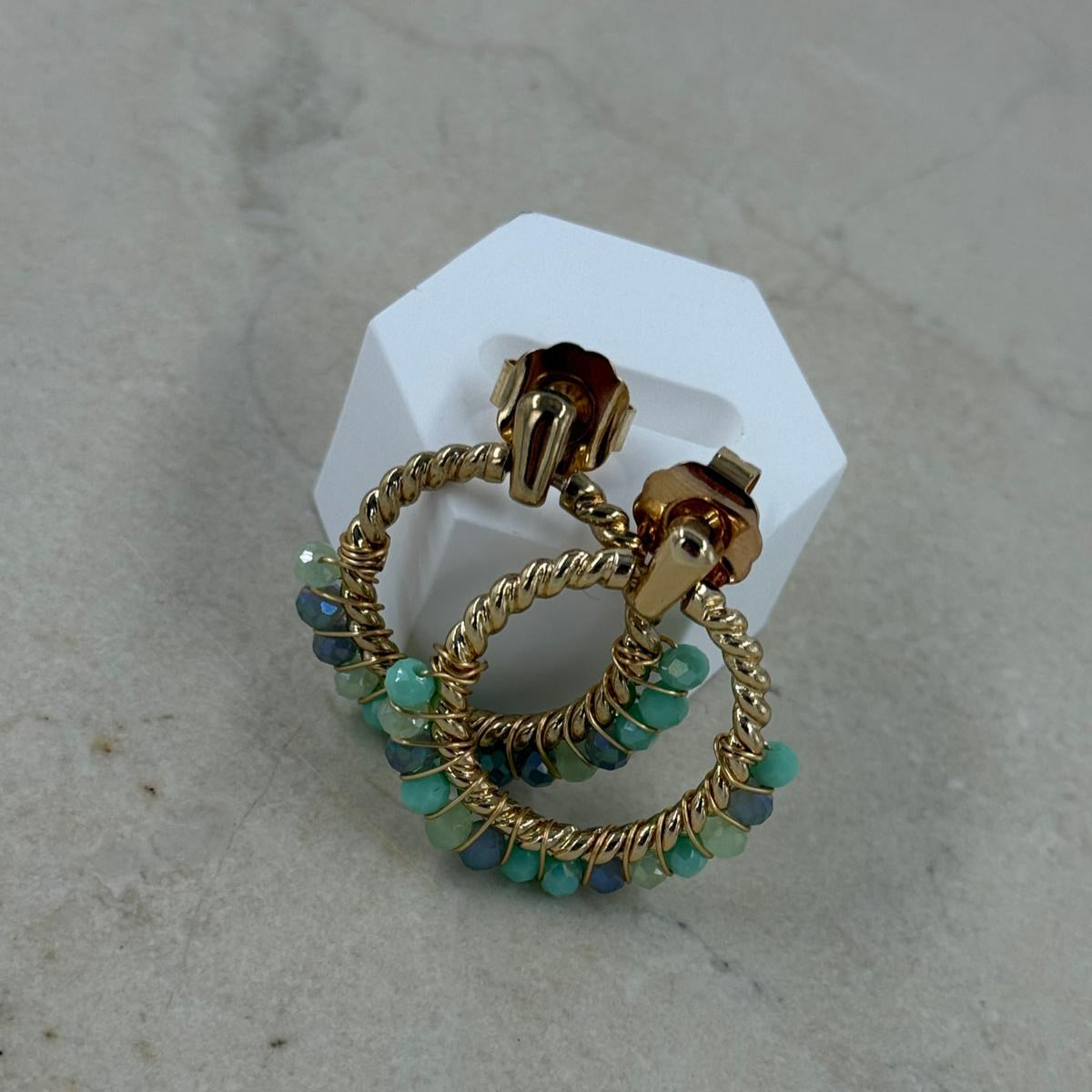 Kralen-oorbellen-turquoise-lacollections