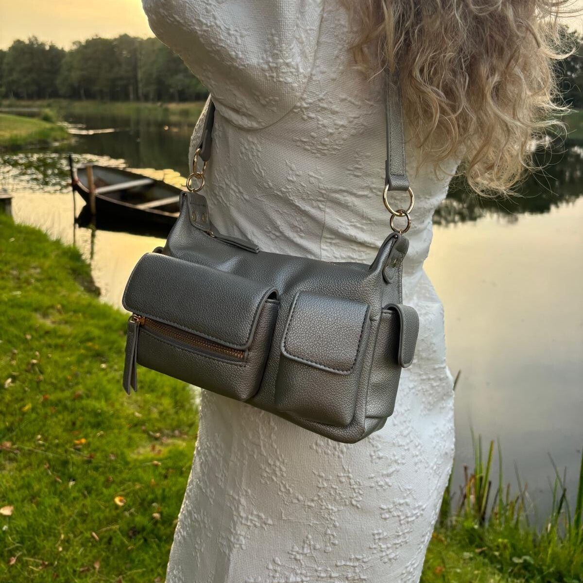 Schoudertas met compartimenten zilver sfeerfoto-LAcollections