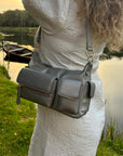 Schoudertas met compartimenten zilver sfeerfoto-LAcollections